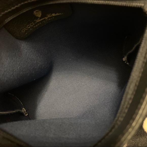 ❌SOLD❌ Vintage Gucci Supreme Monogram Navy Blue Cosmetic Pouch Bag - Picture 11 of 13